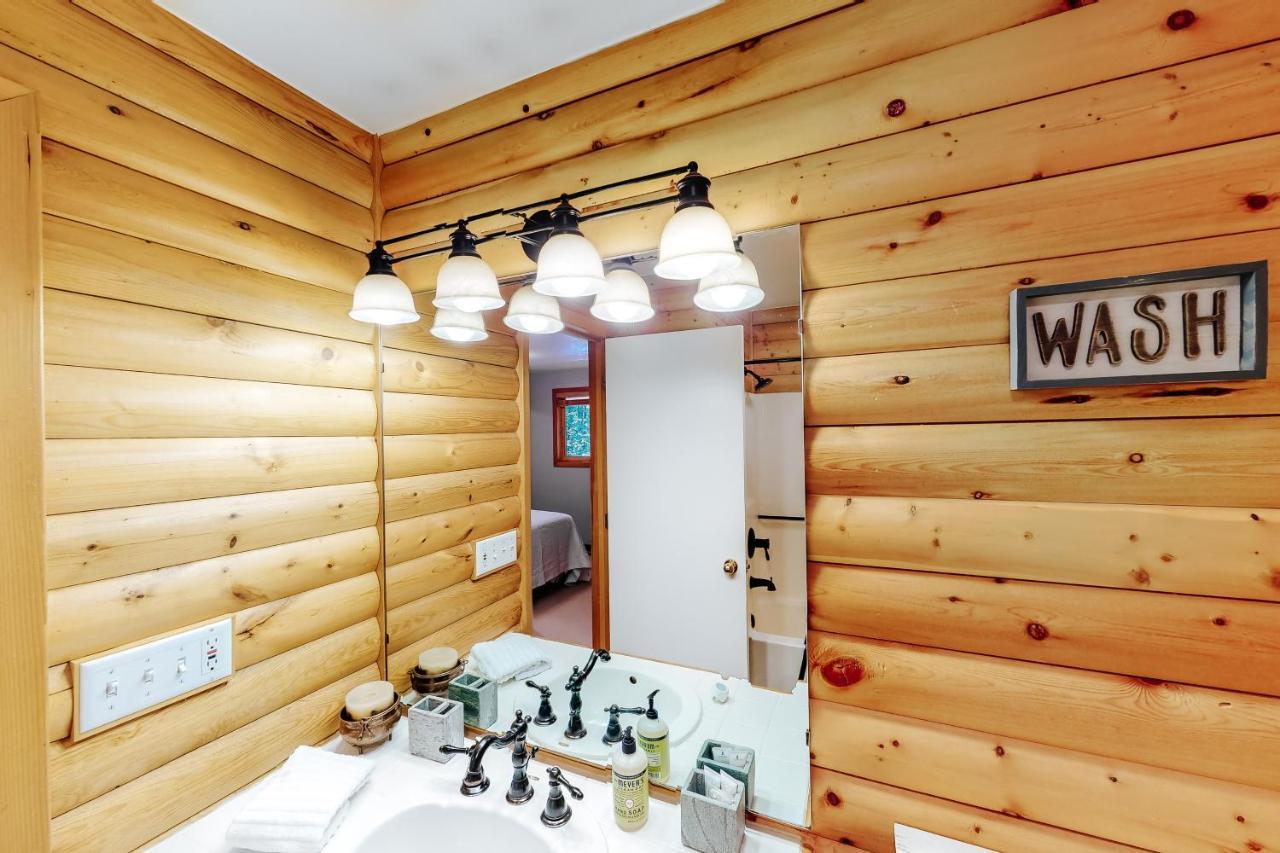 Northwoods Dream Retreat Villa Уайтфиш Екстериор снимка